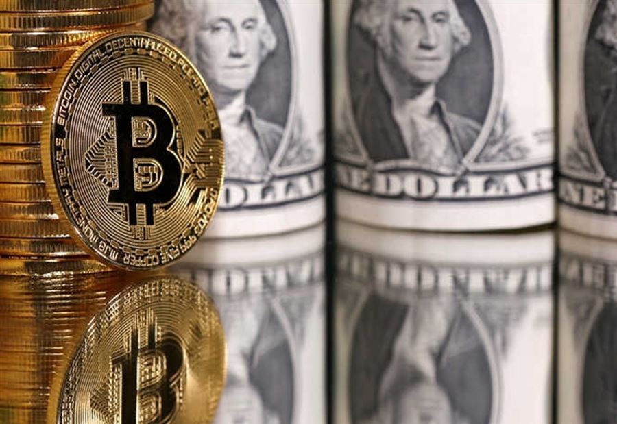 خوفاً من الإضطرابات الإقتصادية... ارتفاعٌ ضخمٌ في سعر بيتكوين