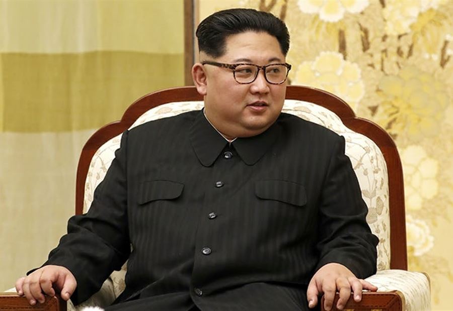 كيم يشرف على تجربة سلاح جديد كيم يشرف على تجربة سلاح جديد