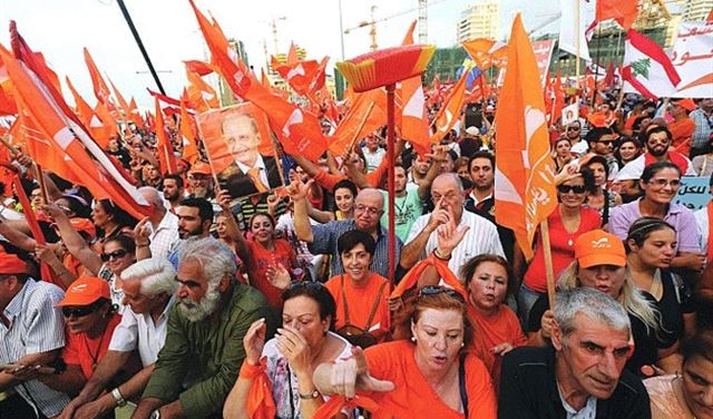 التيار يلوّح بـ"الأرثوذكسي" والشارع