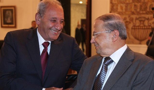 عون استعان بمستشاريه.. و"أبو الدستور" سهّلَ الأمور عون استعان بمستشاريه.. و"أبو الدستور" سهّلَ الأمور