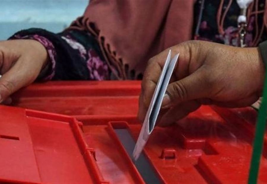 تونس.. تقديم موعد الانتخابات الرئاسية
