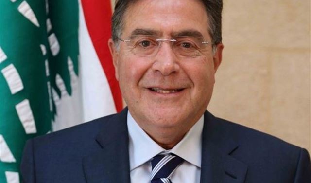 تويني يوضح ويرد..