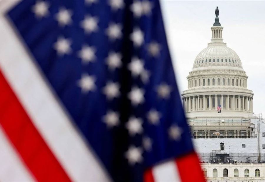 عطل يُجبر طائرة وزير أميركي على العودة إلى واشنطن عطل يُجبر طائرة وزير أميركي على العودة إلى واشنطن