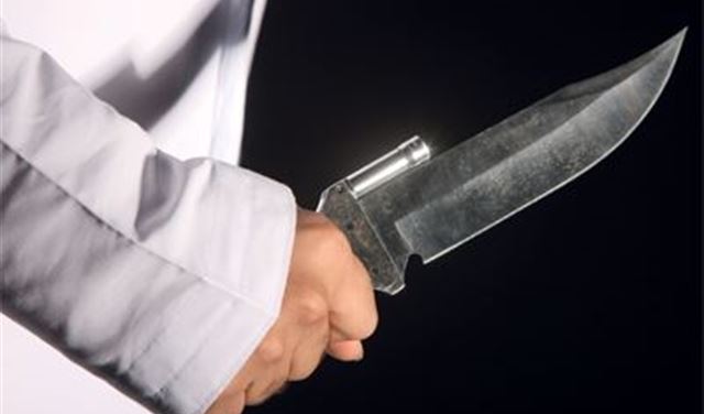 اشكال بـ"السواطير" في البقاع!