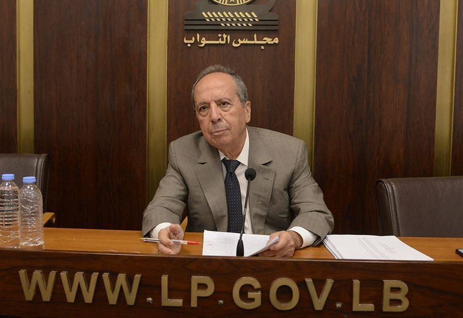 عن "المُسيّرات والأزيز"... السيد: هل نتصل بأدرعي؟
