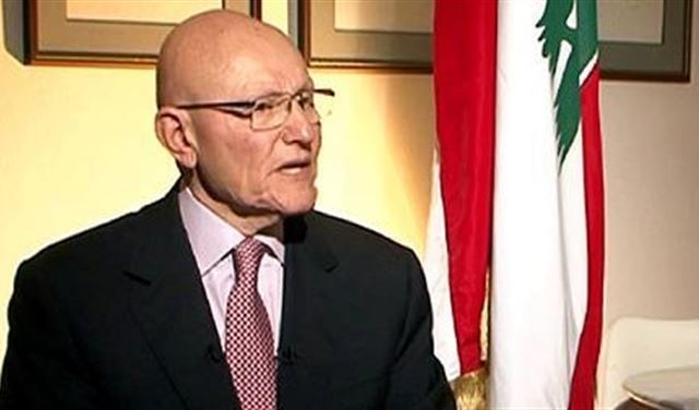 سلام: الحريري يسعى لإبعاد لبنان عن سياسة المحاور