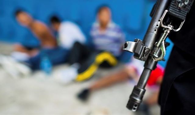 السلفادور تحتفل بأول يوم لها بدون جريمة قتل