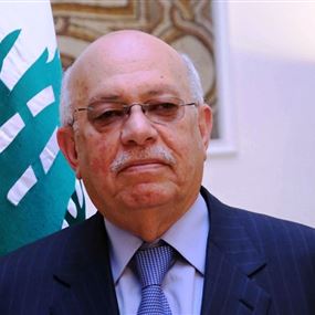 درباس: هولاند سيسعى إلى إحداث خرق سياسي