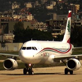 بالتفاصيل: وقائع الرحلة الرئاسيّة والسبب وراء انزال الركاب 