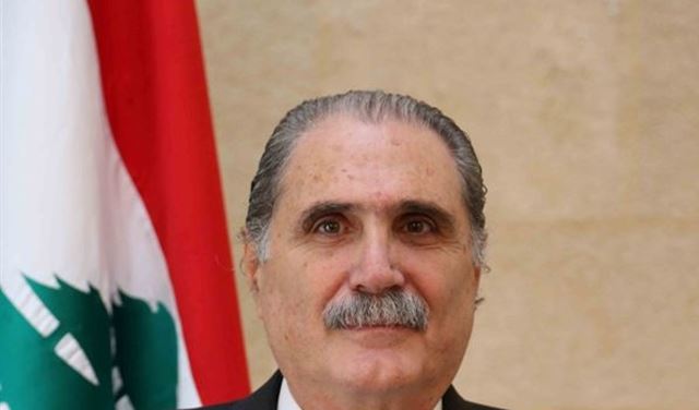 جريصاتي بحث مع الخبير دي سوتو تبادل الخبرات  جريصاتي بحث مع الخبير دي سوتو تبادل الخبرات