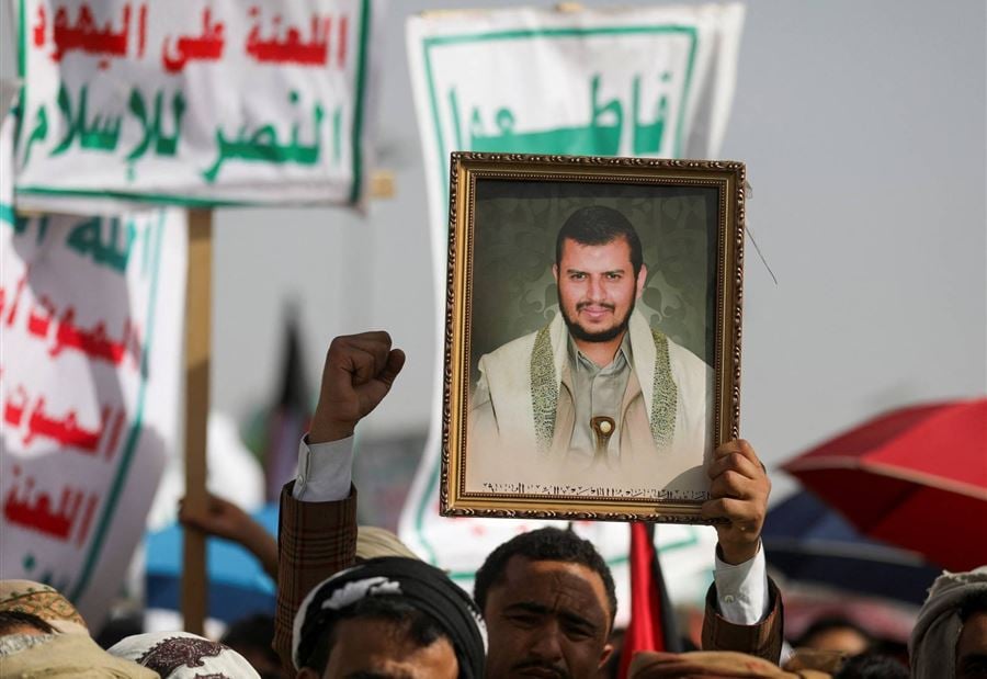 بعد حماس وحزب الله... "رأس عبد الملك الحوثي هدف إسرائيل المقبل"!