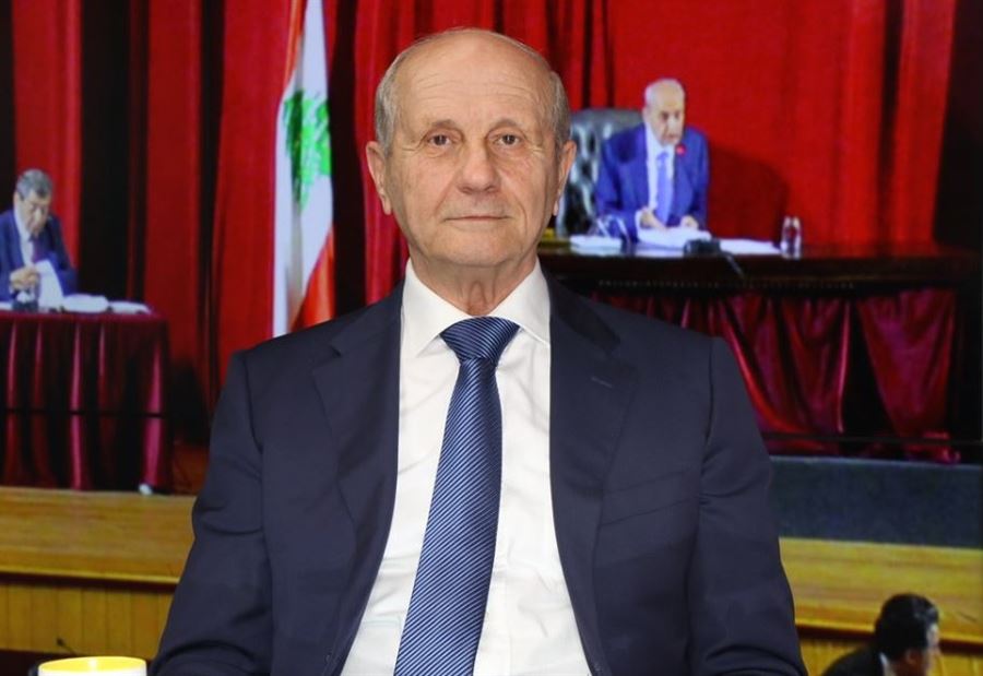 وسط ضبابيّة الحلّ... مروان شربل يُقدّم الطرح الأقرب لما يَحمله هوكشتاين
