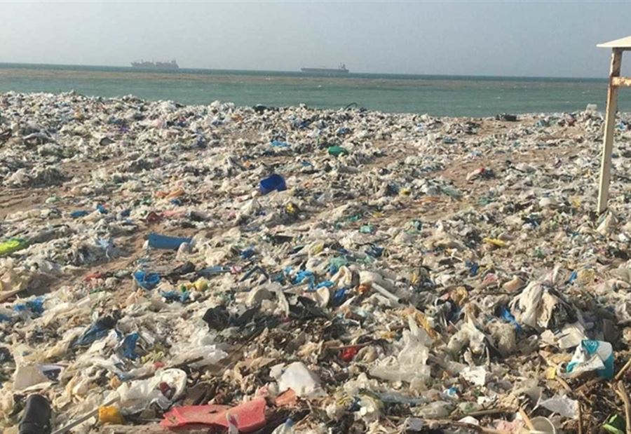 تكليف المفتشية العامة الصحية متابعة تلوث الشاطئ في كسروان