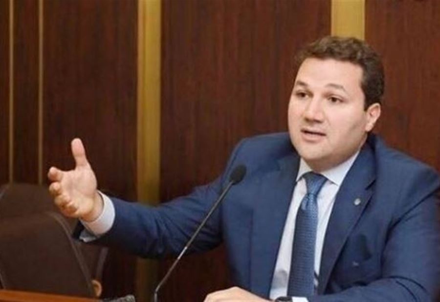 الجميل لـ ماكرون: خذ الثور من قرونه...