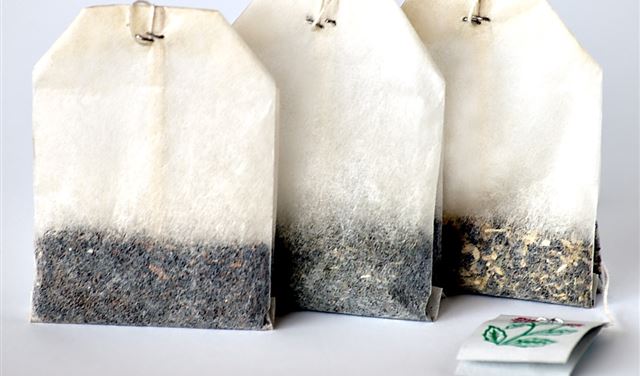 ماذا يحصل إذا وضعت كيساً من الشاي داخل سيارتك؟!