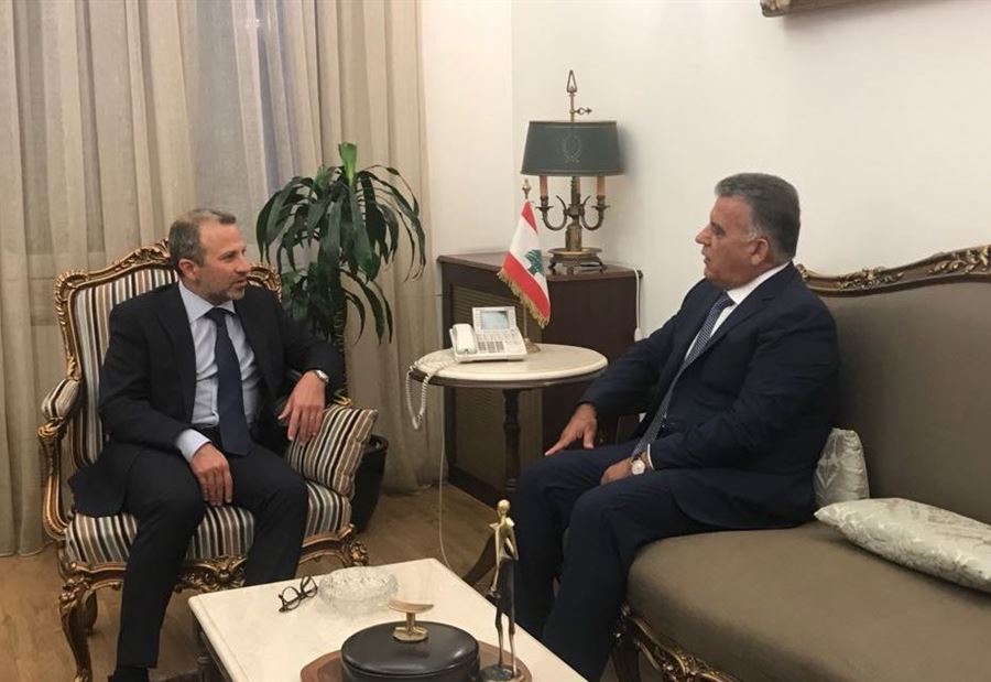 لقاء بين باسيل واللواء ابراهيم... فغداء مع الحريري  لقاء بين باسيل واللواء ابراهيم... فغداء مع الحريري