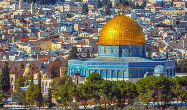 أول دولة أوروبية قد تنقل سفارتها في تل أبيب إلى القدس أول دولة أوروبية قد تنقل سفارتها في تل أبيب إلى القدس
