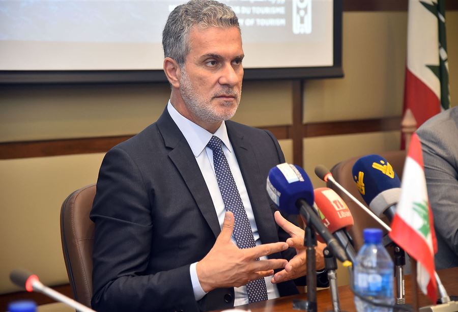 "المقاومة ليست فقط بالسلاح"... نصار يؤكد: الحركة الجويّة عادت الى لبنان