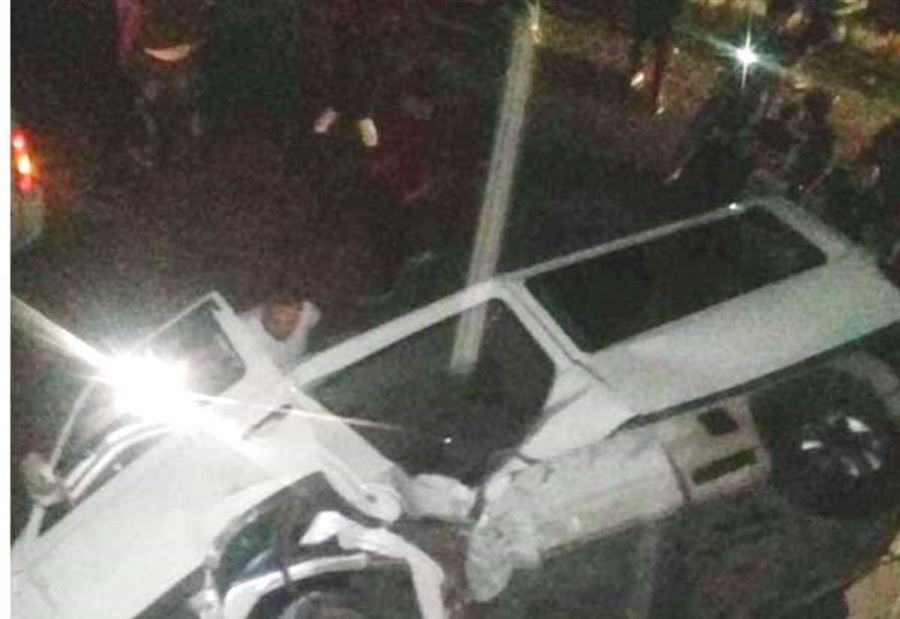 بالصور: انقلاب فان في الرميلة بالصور: انقلاب فان في الرميلة