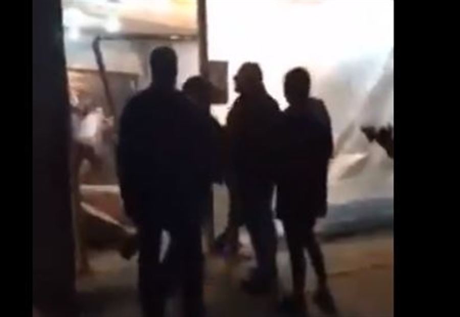 بالفيديو: إعتداءٌ على متظاهرين في الشوف.. وبيانٌ من "الديمقراطي"