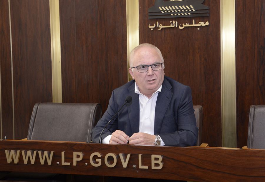 ضاهر يحذّر: أخشى أن نصبح "كالهنود الحمر"!