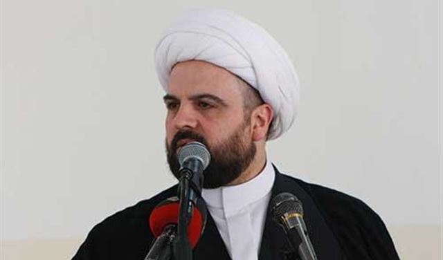 المفتي قبلان استنكر الاعتداء على الشيخ عيسى قاسم المفتي قبلان استنكر الاعتداء على الشيخ عيسى قاسم