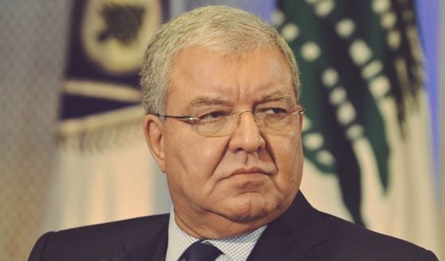المشنوق: الحكومة ملزمة بإجراء "الفرعية" المشنوق: الحكومة ملزمة بإجراء "الفرعية"