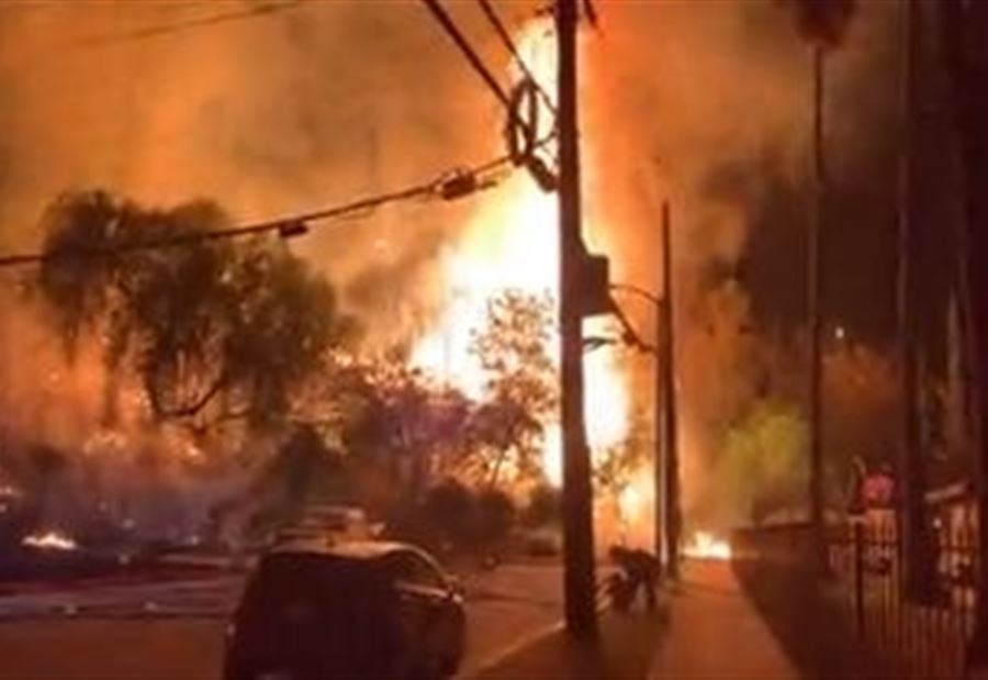 بالفيديو: حريق يلتهم مساحة "6 ملاعب" في لوس أنجلوس!