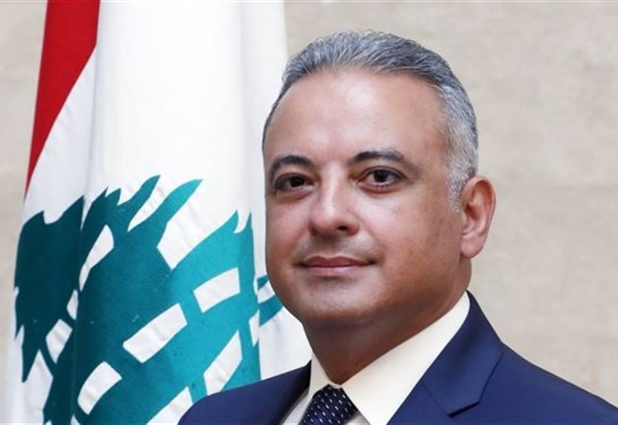 موظفو الإدارة العامة والعسكرية... إليكم قرار المرتضى 