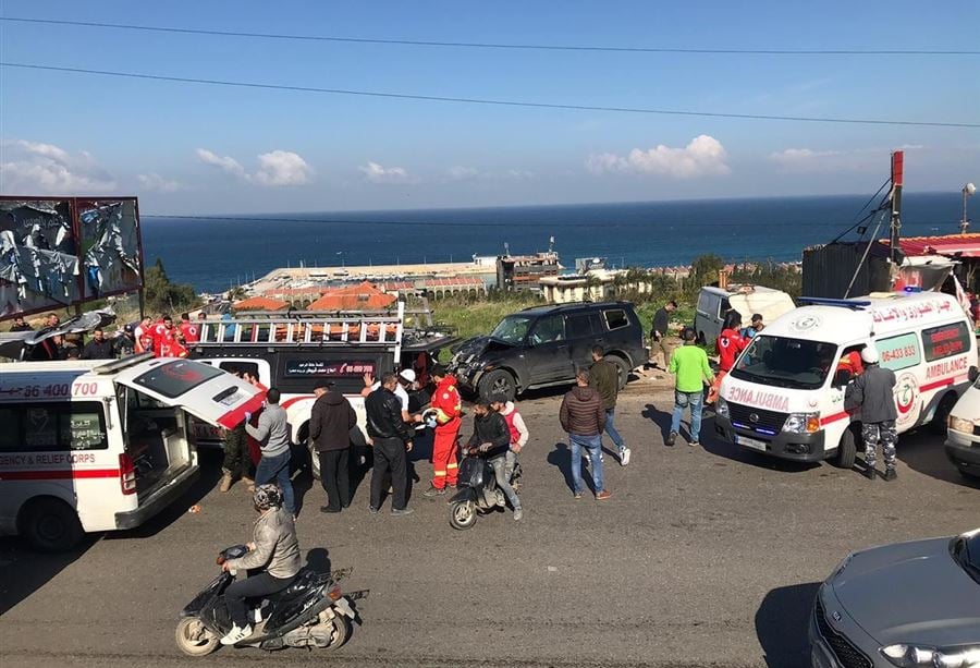 بالصور: 11 جريحًا بحادث تصادم على أوتوستراد البالما