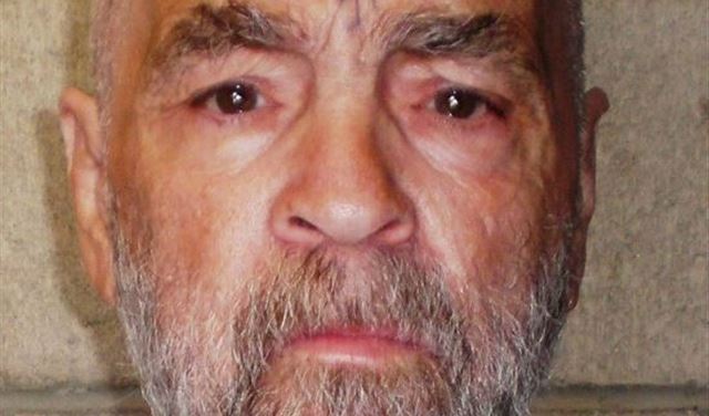 وفاة أشهر سفاح أميركي في سجن قضى به 40 عاماً