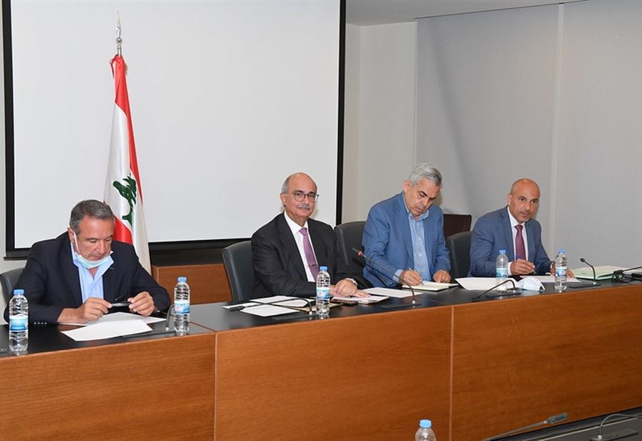 اعفاء رخص البناء من الرسوم على طاولة لجنة الأشغال