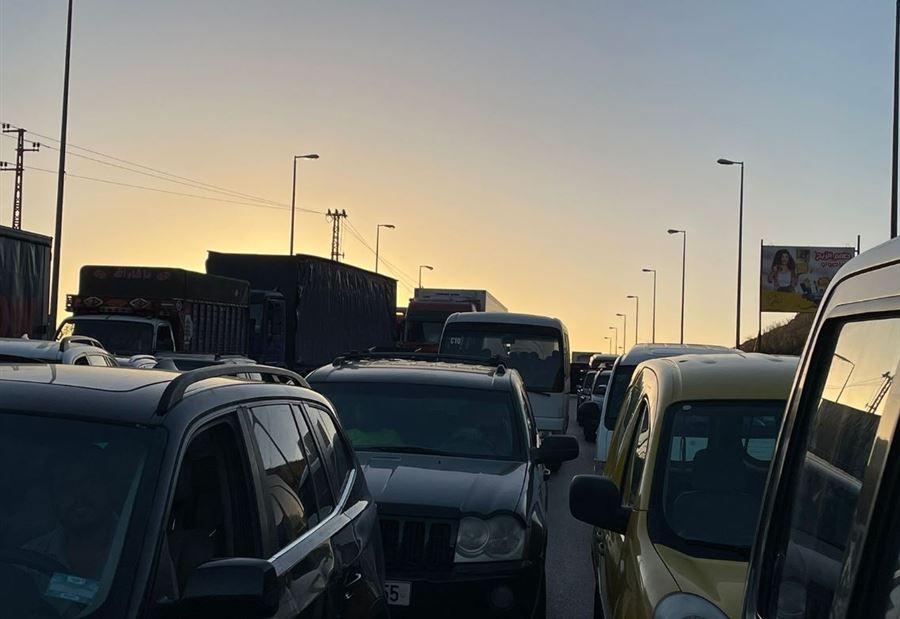 زحمة سير خانقة على ضهر البيدر... إليكم السبب (صوَر)