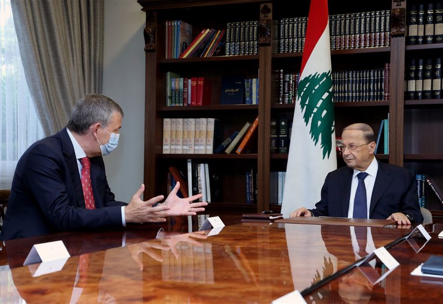 أوضاعُ اللاجئين بين عون والمفوض العام للأونروا