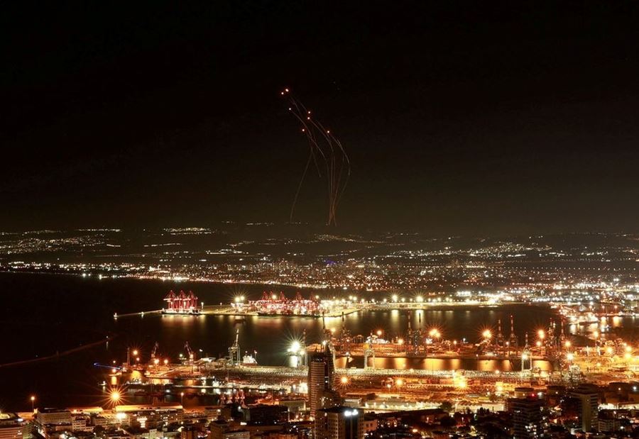 تصعيد خطير يدفع بريطانيا لتحذير مواطنيها: تجنبوا السفر إلى إسرائيل