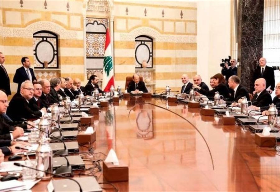 الحكومة اللبنانية تهتز...هل يتم احتواء أجواء التوتر الاسبوع المقبل؟