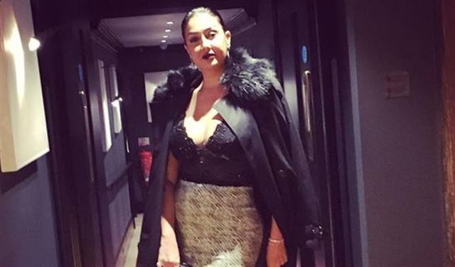 بالصور: غادة عبد الرازق.. تحوّلت الى "ملكة"!