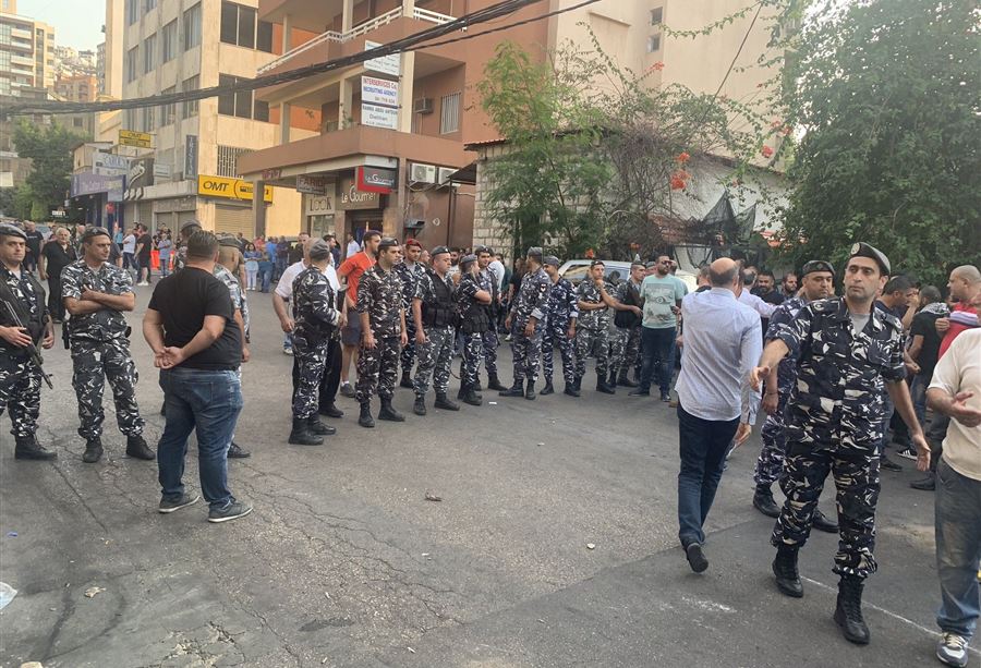 جرحى بإشكال كبير على الطريق الداخلية في جل الديب