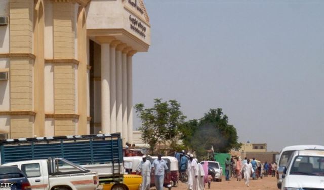 السودان.. بدء محاكمة "أشهر متهم" بغسل الأموال