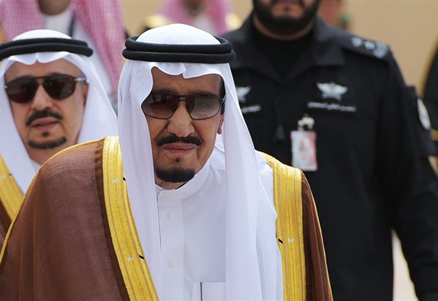 بالصور: هكذا رحب العاهل السعودي برئيس العراق الجديد