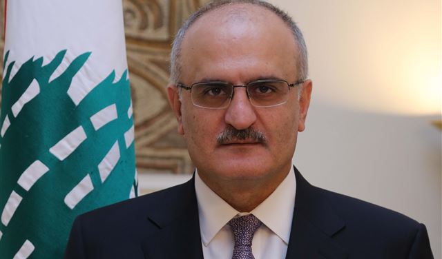 خليل يحيل ملفًا جديدًا الى النيابة العامة المالية 