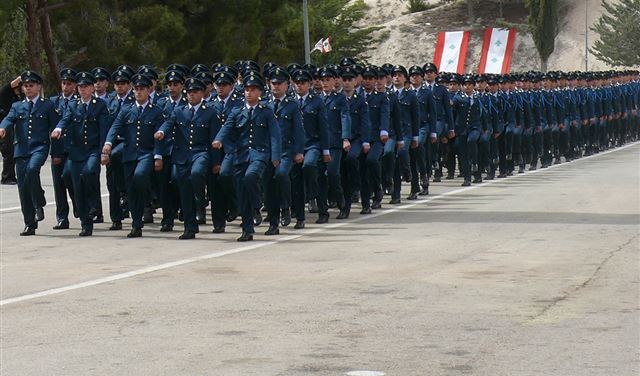 قيادة الجيش تعلن عن حاجتها الى تعيين رتباء اختصاصيين