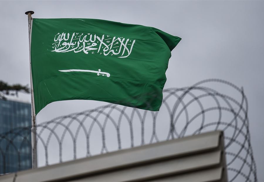 ما تقوم به السعودية تجاه لبنان هو خدمة لمصالح أميركا؟ ما تقوم به السعودية تجاه لبنان هو خدمة لمصالح أميركا؟