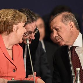 ميركل توجه لأردوغان انتقادات شديدة اللهجة