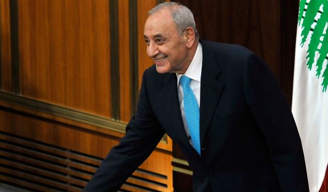 إنقسام داخل فريق بري!