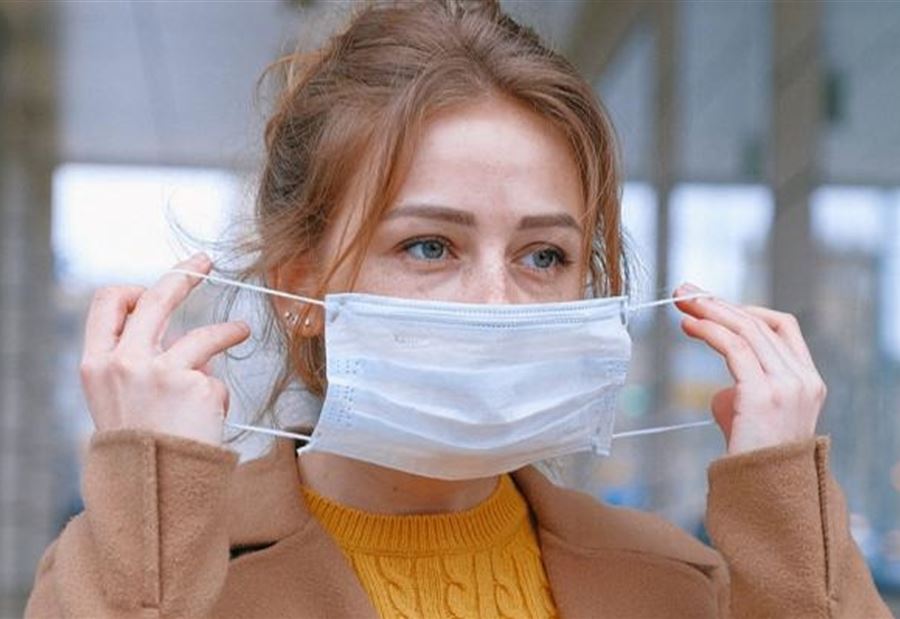 مخاطرُ ارتداء الكمامة على الذقن!