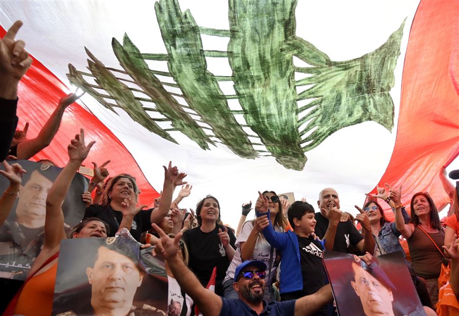 المعبر الوحيد لتلافي البلبلة الدستورية والفوضى