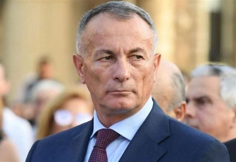 روكز: "الأزمة صعبة" روكز: "الأزمة صعبة"