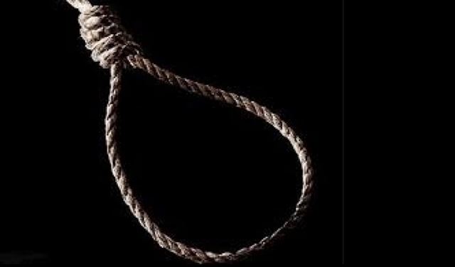 ابنة 8 سنوات مشنوقة داخل غرفتها في الصفرا
