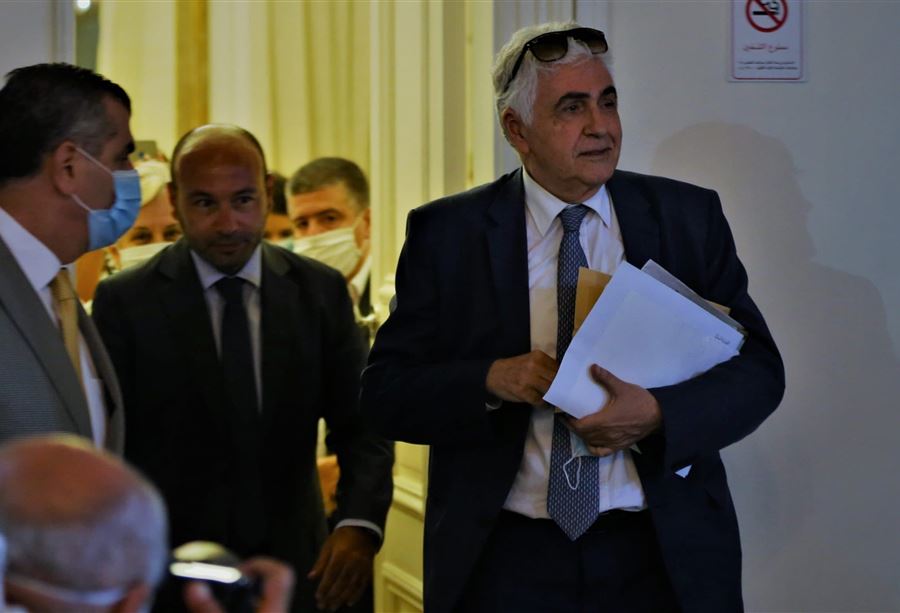 عن خروج حتي وانقلاب حسان دياب عن خروج حتي وانقلاب حسان دياب